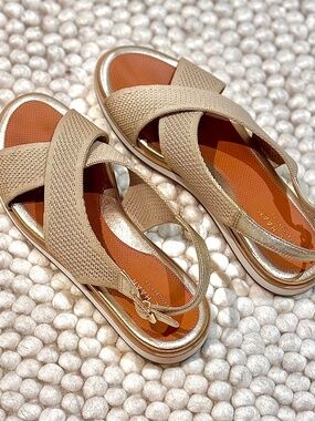 Cole Haan Grand Series Woven Sandal size 8.5 b